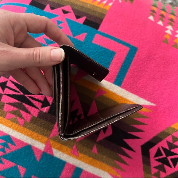 LV Damier double snap wallet ( missing snap, rubs) - Picture 5 of 12